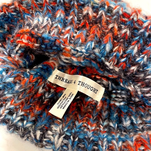 NWT Threads For Thought Slouchy Pom Hat - Picture 6 of 6
